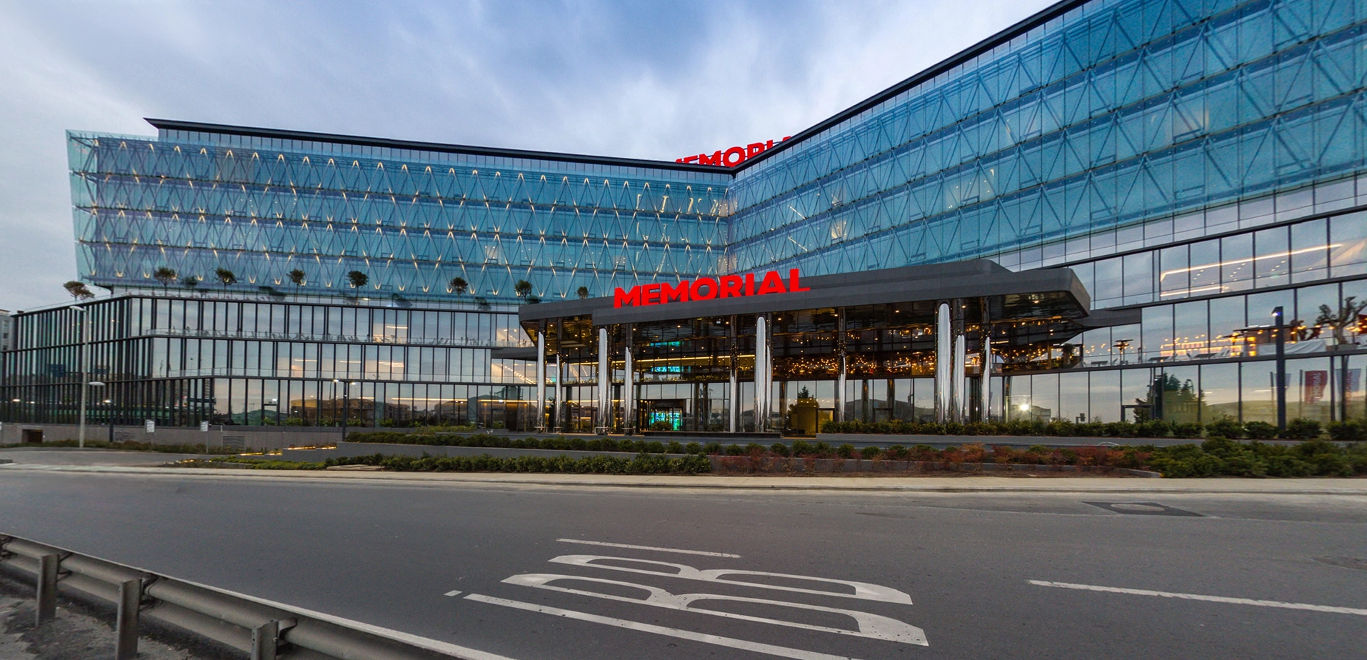 Memorial Hospital — Op. Dr. Arda Pelen, İstanbul