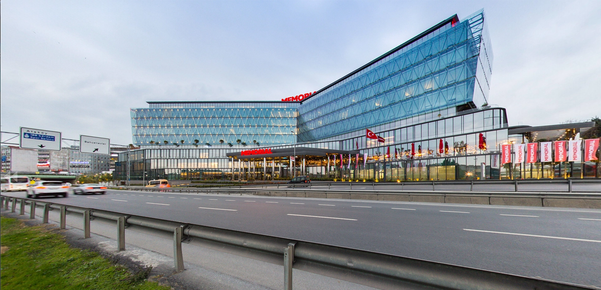 Memorial Hospital, İstanbul — exterior