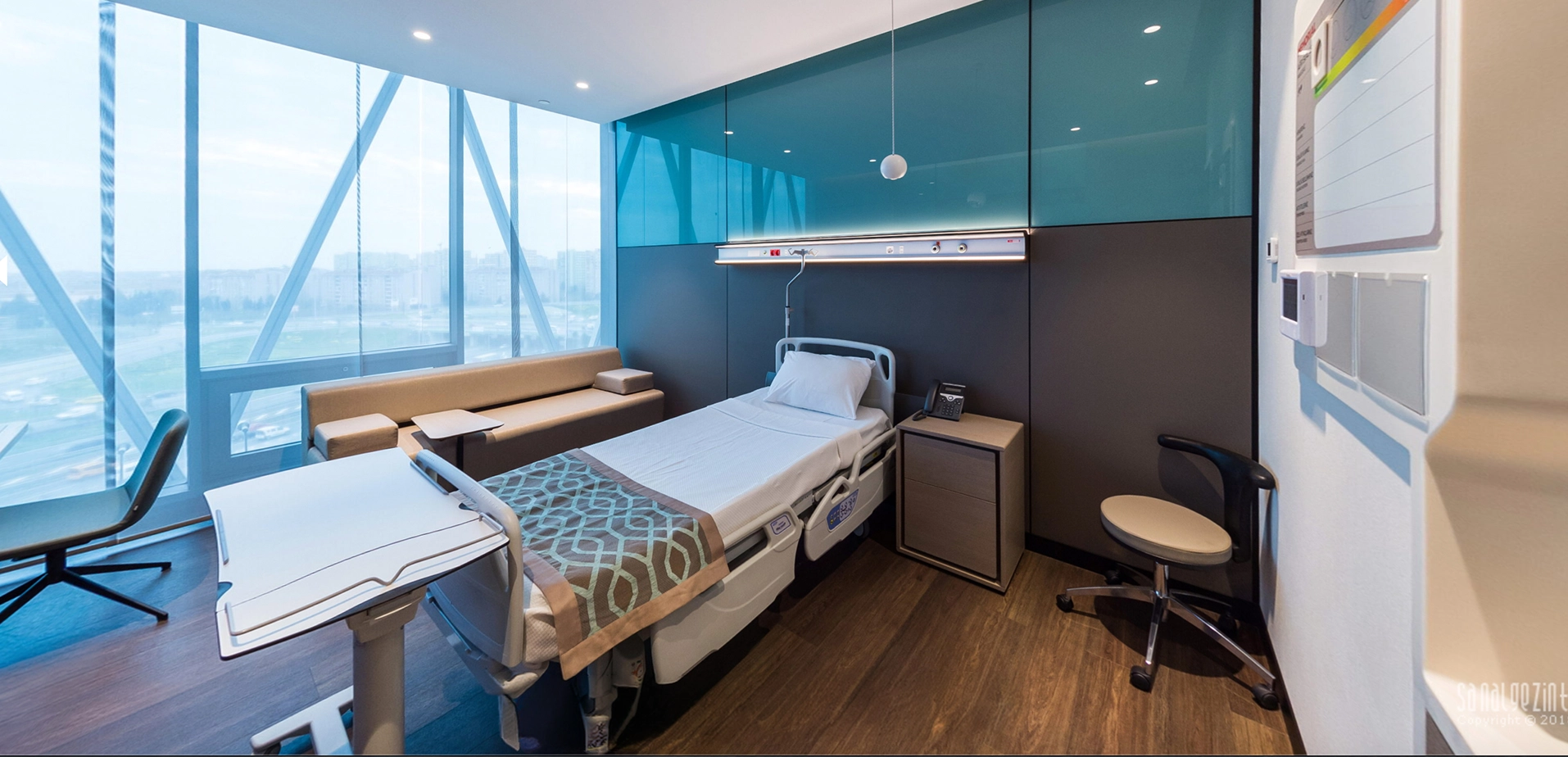 Memorial Hospital — Op. Dr. Arda Pelen, İstanbul